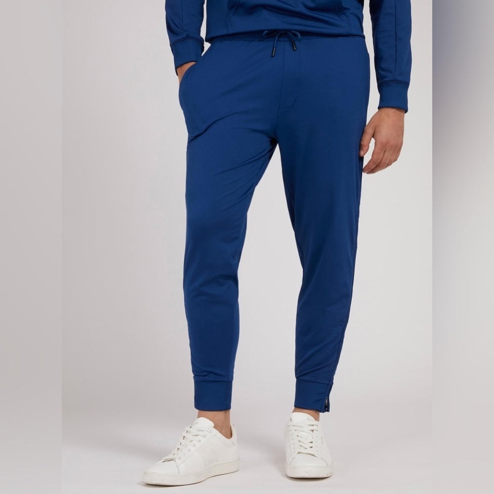 New GUESS PLUSH HAL LONG PANTS SZ M